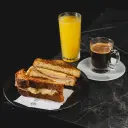 Café + Torrada + Suco natural